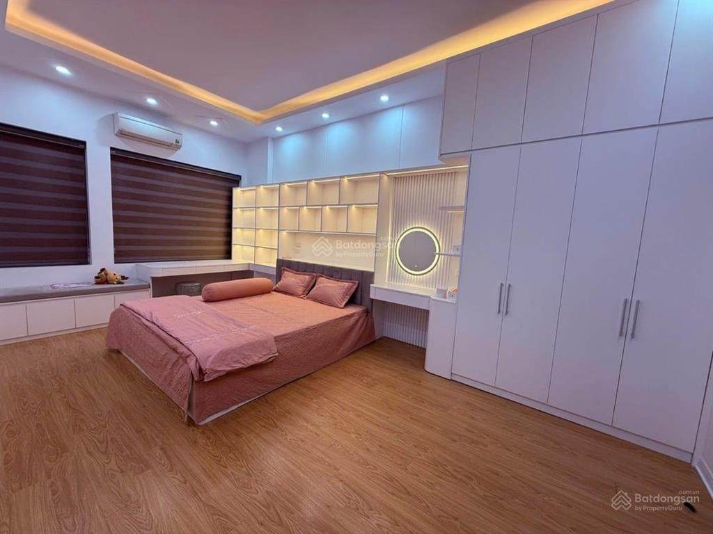 Mặt phố lý thường kiệt, hà đông dt 38m2, 5 tầng, vỉa hè, kinh doanh, ô tô tránh, dân xây, hơn 12 tỷ