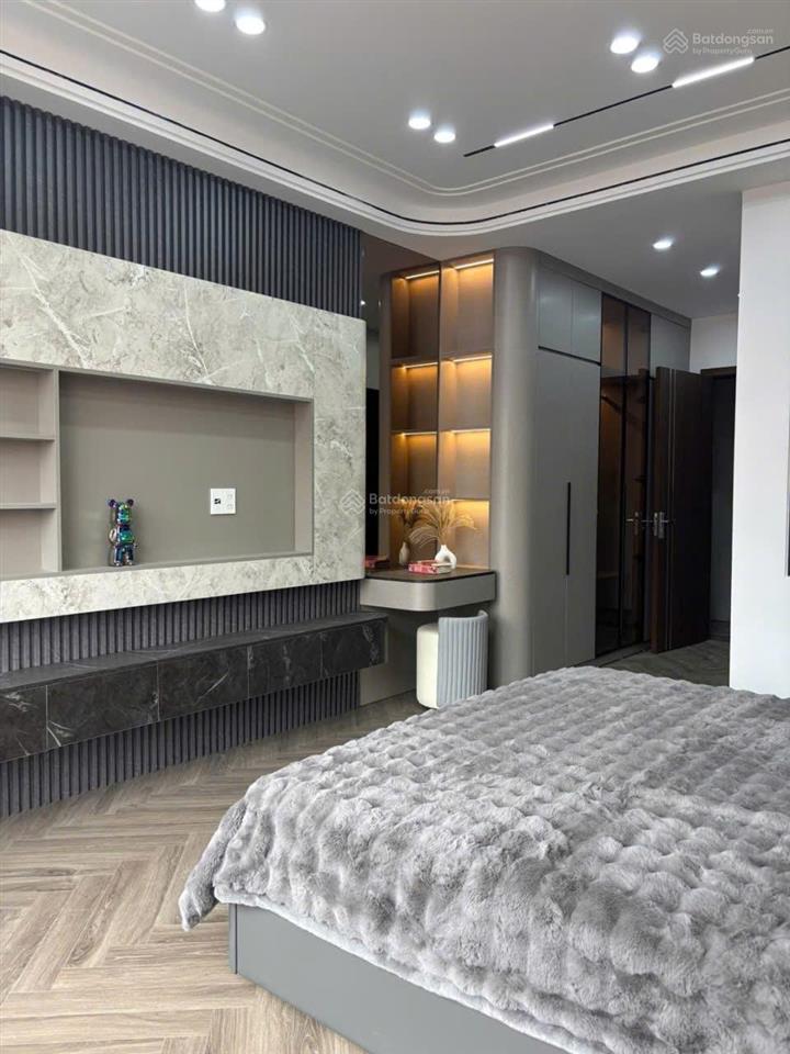 Bán gấp! vũ trọng khánh, mỗ lao 42m2, 5 tầng, ô tô tránh, nội thất xịn, thang máy, kd, chỉ 13.4 tỷ