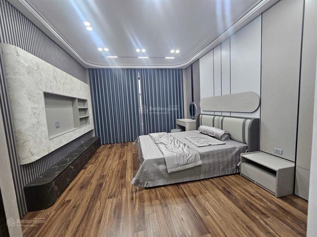 Bán gấp! lê lợi hà đông, 2 mặt ngõ 5m ra ô tô tránh, 50m2*5 tầng, dòng tiền 30 triệu/tháng hơn 8 tỷ