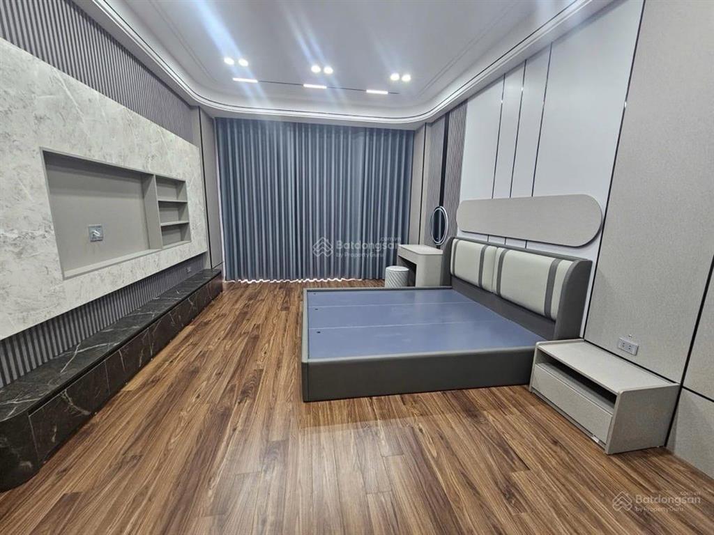 Bán gấp! lê lợi hà đông, 2 mặt ngõ 5m ra ô tô tránh, 50m2*5 tầng, dòng tiền 30 triệu/tháng hơn 8 tỷ