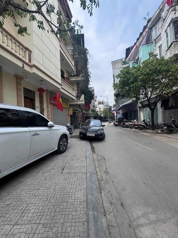 Bán gấp! văn phú, ngay metro, dt 52m2, mt 5m, lô góc, sát ô tô tránh, vỉa hè, dân trí cao, hơn 8 tỷ
