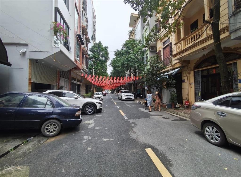 Bán gấp! mặt phố lý thường kiệt, 43m2*5 tầng, mt 4.3m, ô tô tránh, vỉa hè, kinh doanh, quanh 13 tỷ