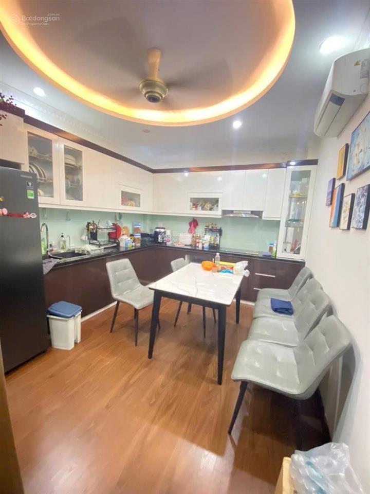 Bán gấp! mặt phố lý thường kiệt, 43m2*5 tầng, mt 4.3m, ô tô tránh, vỉa hè, kinh doanh, quanh 13 tỷ