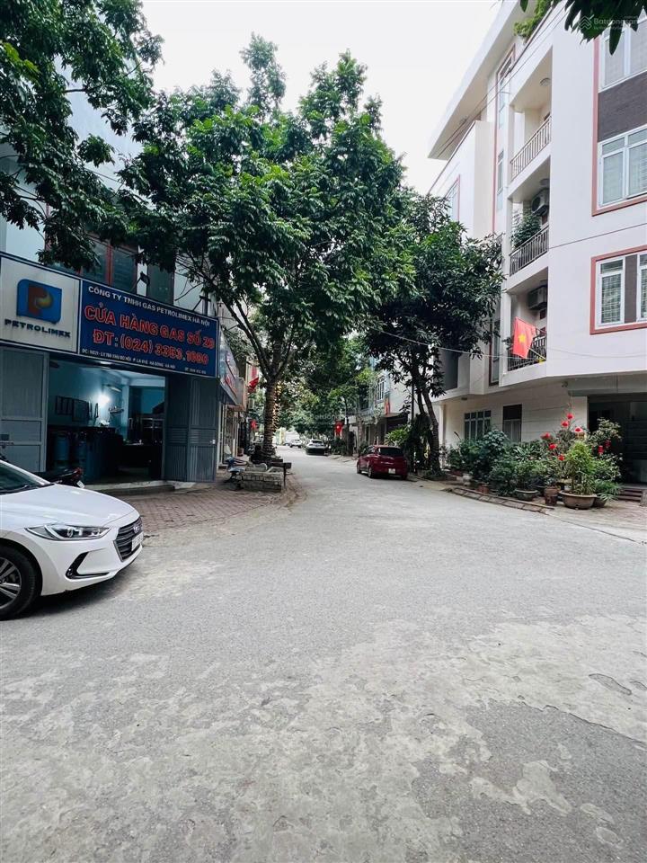 Bán gấp! gần parkcity lê trọng tấn, la khê, 50m2, mt 4m, vỉa hè, kinh doanh, dân trí cao quanh 11tỷ