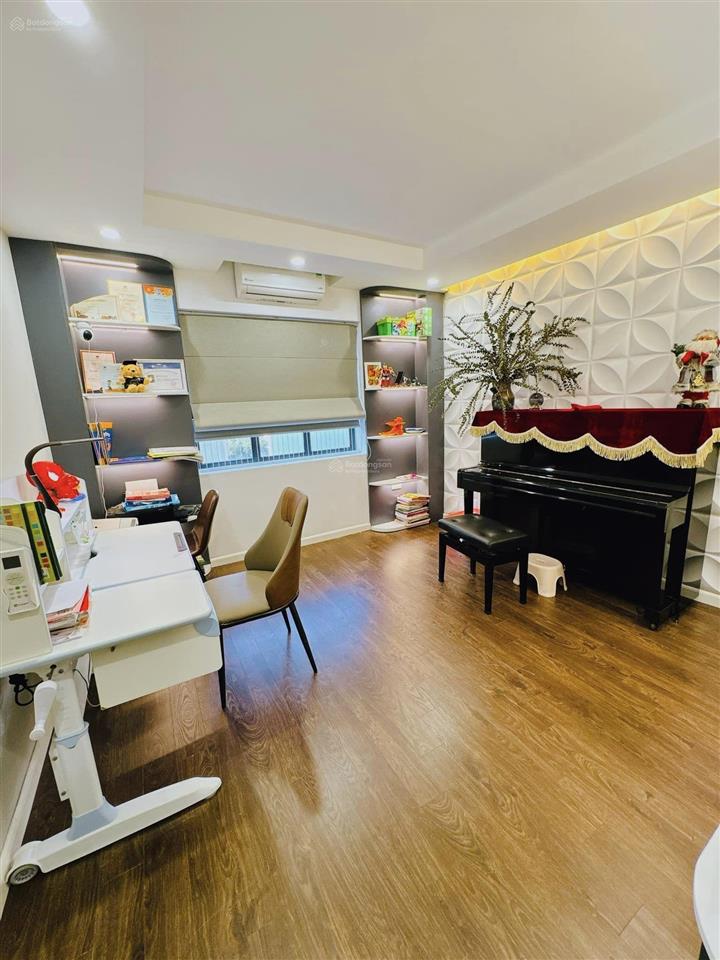 Bán gấp! vạn phúc dt 38m2, 5 tầng, mt 4m, ô tô tránh, dân xây, nội thất xịn, dân trí cao, hơn 10 tỷ