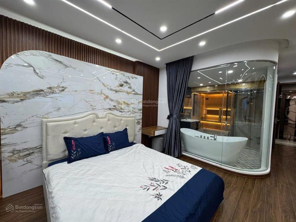 Bán gấp! mặt phố nguyễn văn trỗi, mỗ lao 70m2*5 tầng, mt 4.6m, ô tô tránh, nội thất xịn, hơn 16 tỷ