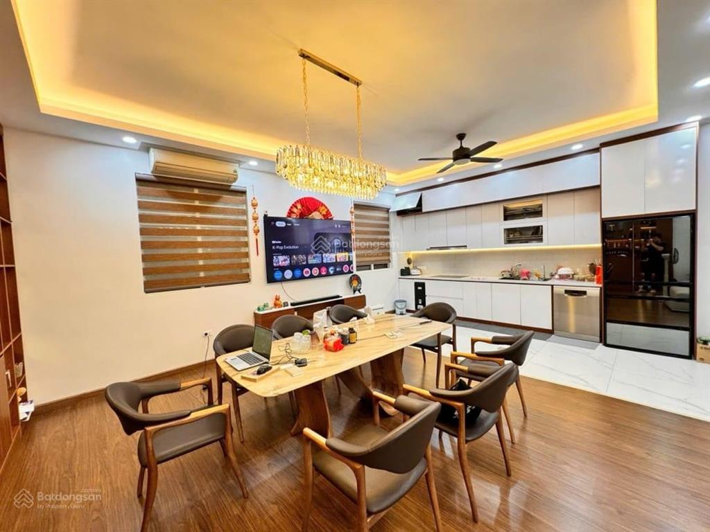 Bán gấp! phùng hưng, dt 48m2*4 tầng, ô tô tránh, 2 thoáng, dân xây, dân trí cao, ở sướng chỉ 9.5 tỷ