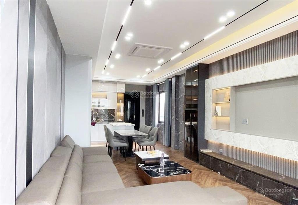 Bán gấp! trần phú, sát ga văn quán, 45m2*5 tầng, mt 4m, thang máy, nội thất xịn, ở sướng, hơn 8 tỷ