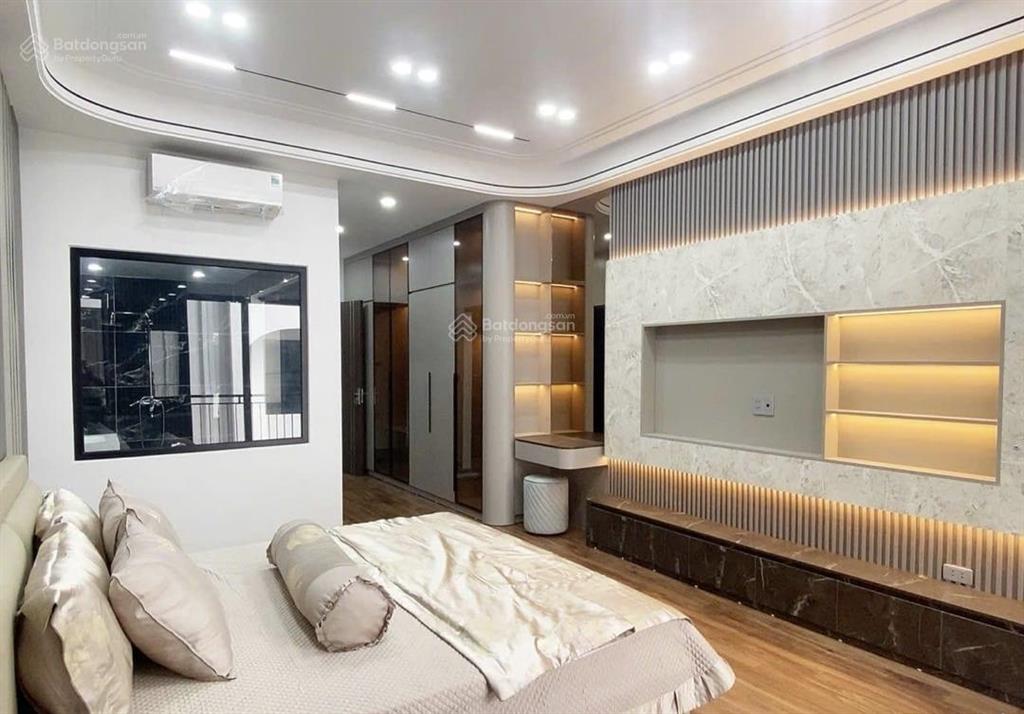 Bán gấp! trần phú, sát ga văn quán, 45m2*5 tầng, mt 4m, thang máy, nội thất xịn, ở sướng, hơn 8 tỷ