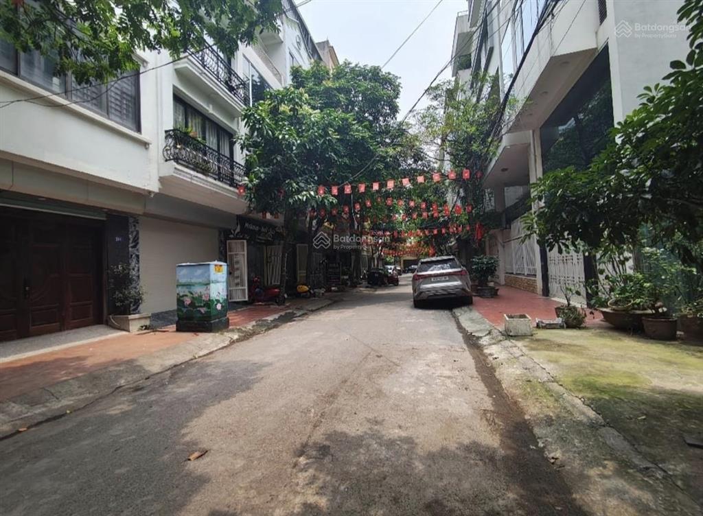 Bán gấp! xa la, dt 48m2*5 tầng, mt 4m, vỉa hè, ô tô tránh, dân xây, kd, nội thất xịn, hơn 12 tỷ
