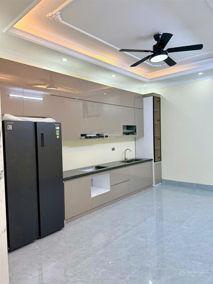 Chính chủ gửi bán gấp! văn phú, dt 50m2, 5 tầng, lô góc, ô tô tránh, kd, nội thất xịn, quanh 9 tỷ