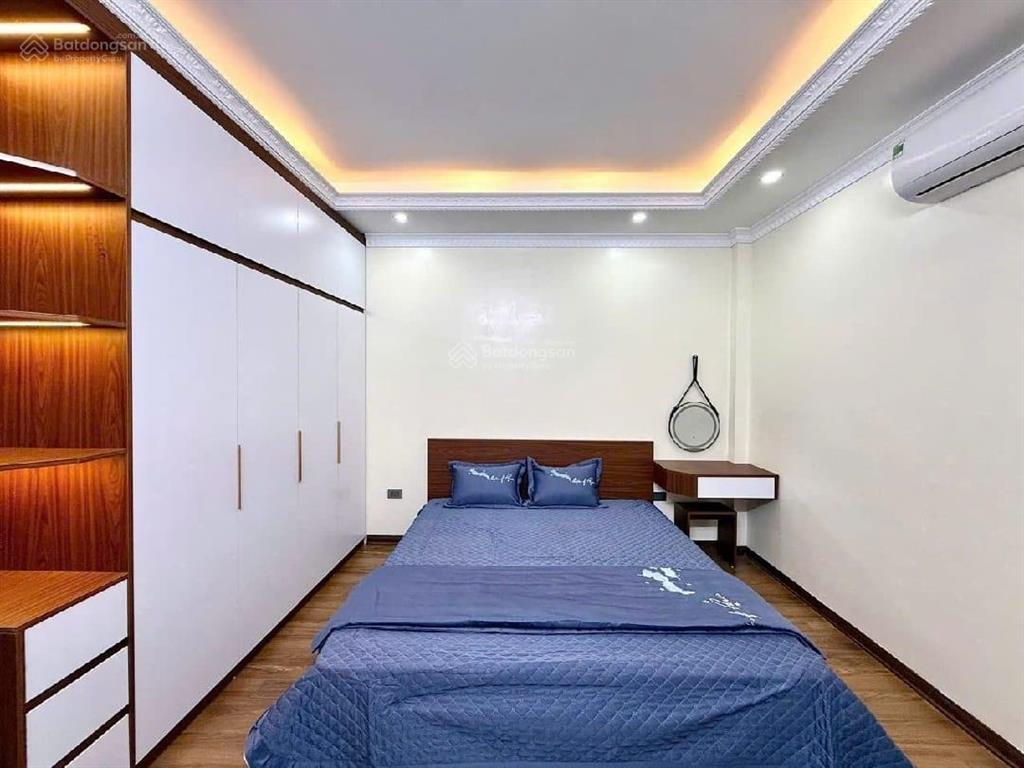 Chính chủ gửi bán gấp! văn phú, dt 50m2, 5 tầng, lô góc, ô tô tránh, kd, nội thất xịn, quanh 9 tỷ