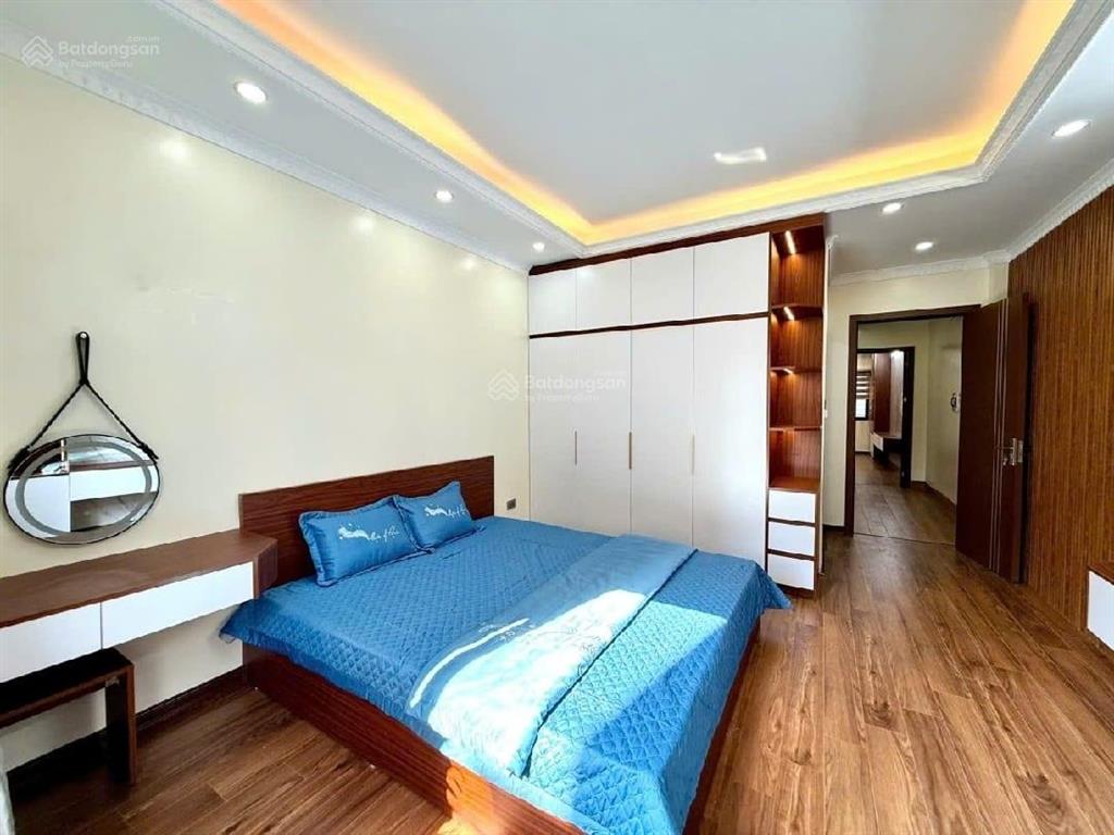 Chính chủ gửi bán gấp! văn phú, dt 50m2, 5 tầng, lô góc, ô tô tránh, kd, nội thất xịn, quanh 9 tỷ