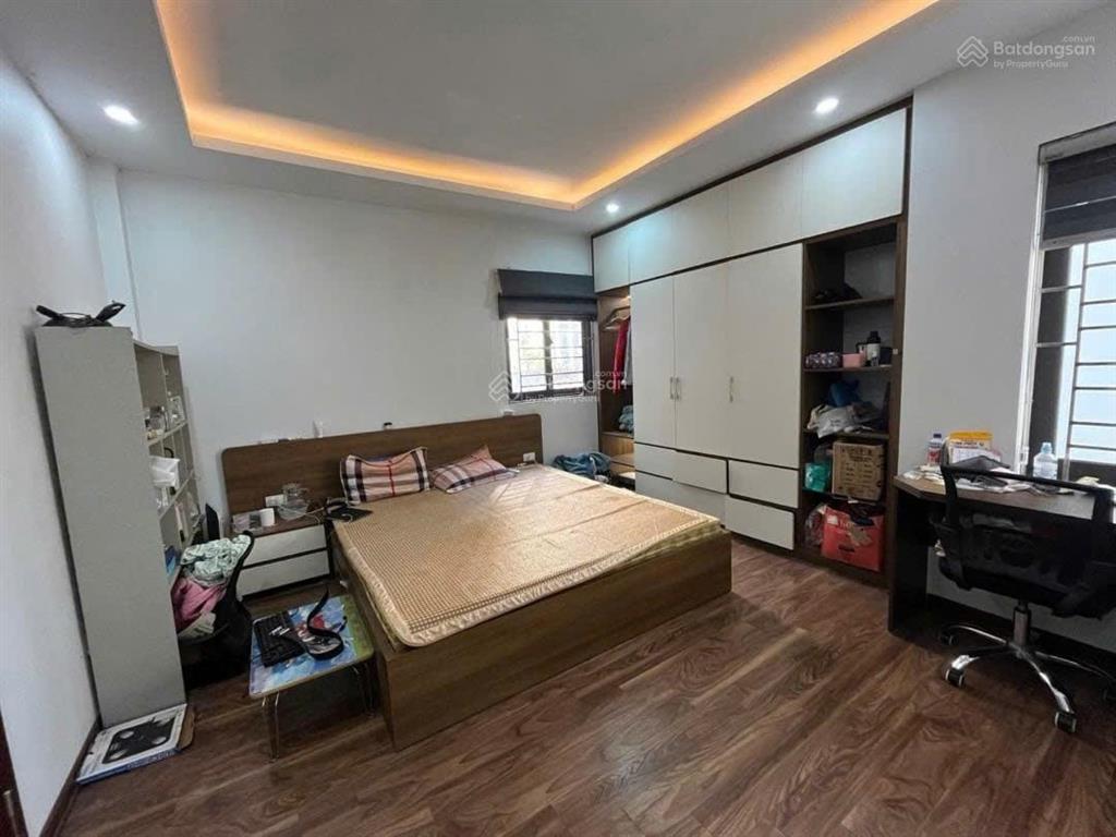 Chính chủ gửi bán gấp! bà triệu, dt 42m2*4 tầng, mt 4.1m, sát mặt phố, nội thất xịn, quanh 7 tỷ