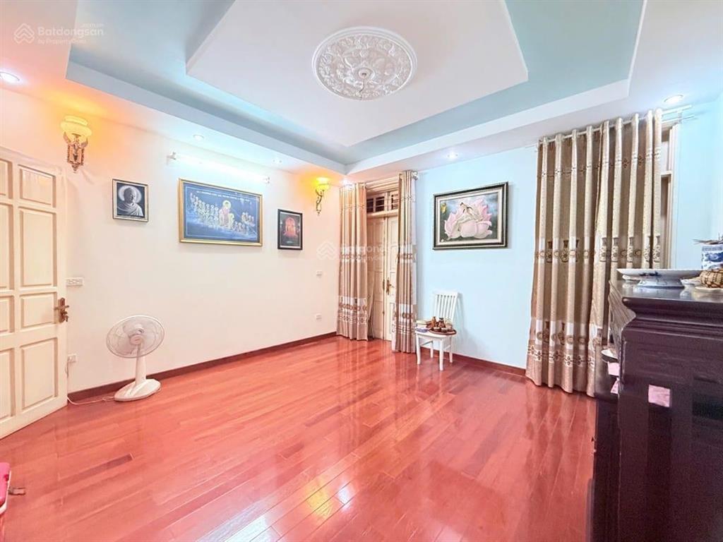 Bán gấp! nguyễn văn lộc, mỗ lao dt 70m2*5 tầng, mt 4.6m, thang máy chờ, nội thất xịn, hơn 14 tỷ