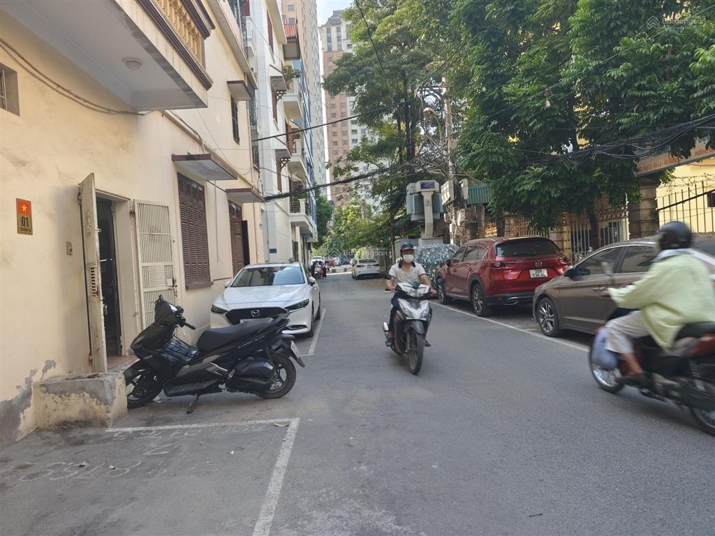 Bán gấp! xa la dt 51m2, mt 4.85m, ô tô tránh, kinh doanh, sát mặt phố, dân trí cao, 9 tỷ