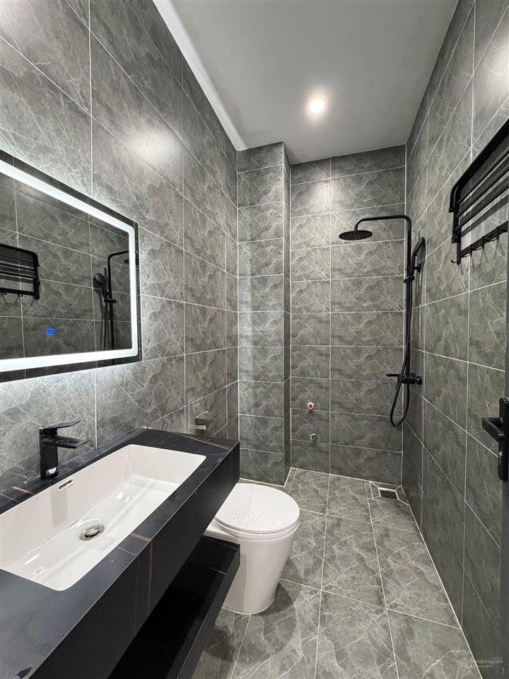 Hạ 1 tỷ còn 10,5 tỷ cơ hội sở hữu nhà đẹp khu an sơn giá cực tốt