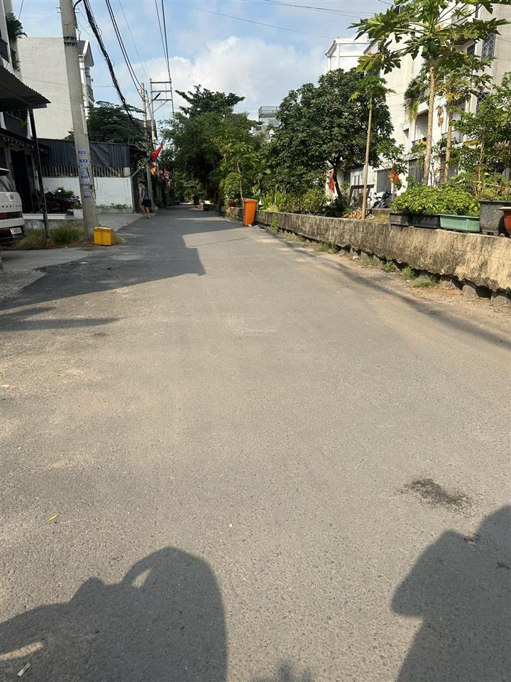 (55)  đất mặt tiền bờ kênh xe hơi tránh  sát tô ngọc vân thới an  86m2  5,15 tỉ