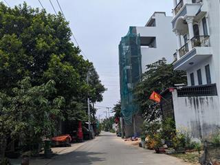 N.h.à đ.ẹ.p linh xuân  dt 53m²  ngang 5m cực h.i.ế.m  có khách thuê  g.i.á m.ề.m 3.75 t.ỷ.