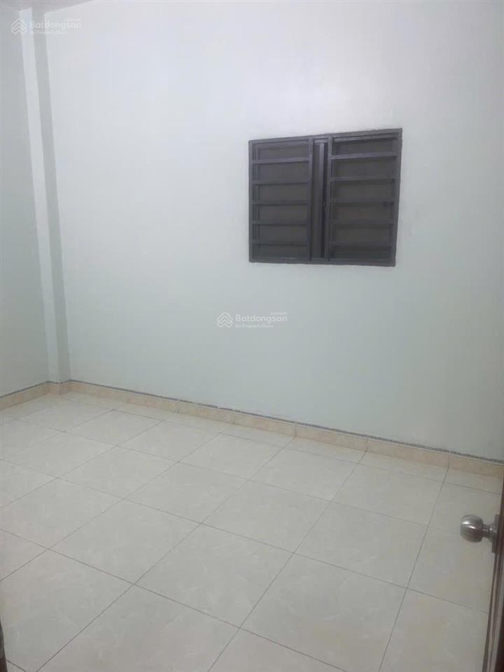 Bán nhà trần hưng đạo dĩ an  hxh  80m2 sân xe hơi rộng  nhà tâm huyết giá nhỉnh 4 tỷ