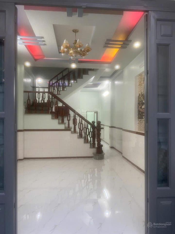 Bán nhà trần hưng đạo dĩ an  hxh  80m2 sân xe hơi rộng  nhà tâm huyết giá nhỉnh 4 tỷ