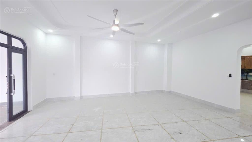 Siêu phẩm trung tâm p. dĩ an ngang 20m hiếm có giá chỉ 5.x tỷ