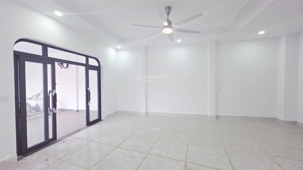 Siêu phẩm trung tâm p. dĩ an ngang 20m hiếm có giá chỉ 5.x tỷ