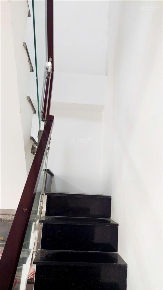 Nhà 2 tầng nam hòa  sát metro phước long  giá mềm hiếm gặp chỉ 3.x tỷ