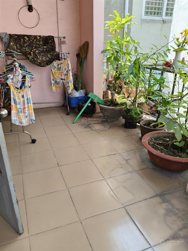 Bán nhà ngay chợ linh xuân  ngang hiếm 5,5 m  3pn  chỉ 4,2 tỷ