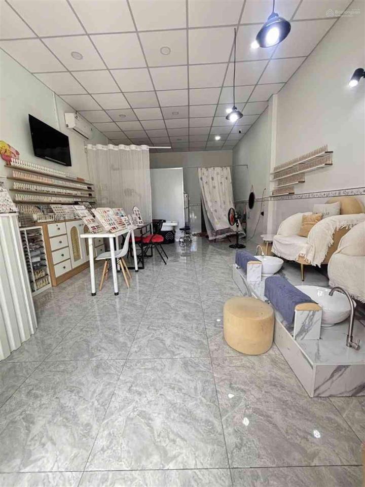 Bán nhà mặt tiền kha vạn cân  ngang 5.4m  87m  dòng tiền 12 triệu/tháng  chỉ nhỉnh 5 tỷ