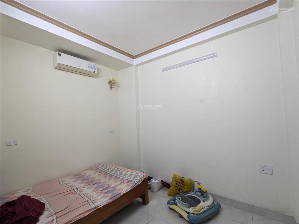 Bán nhà ngay phạm văn đồng 4 tầng 104m hxh nhỉnh 6 tỉ