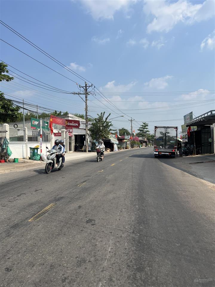 Cần tiền bán gấp đất, diện tích 136m2 thổ cư, tôi bán giá ngộp 450 triệu, đất sát đường dh507