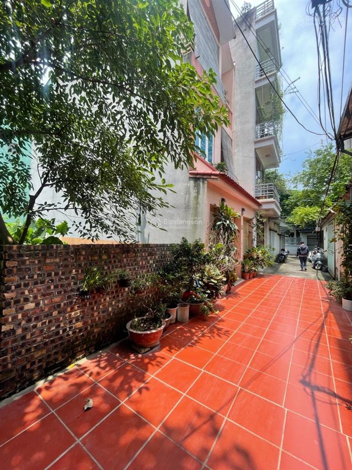 Bán đất 50m2 tại phú thượng, 212 triệu / m2, mặt tiền 4m, pháp lý đầy đủ