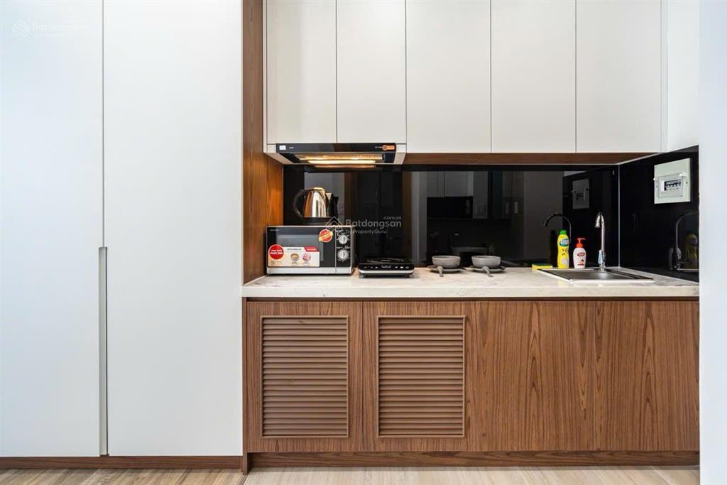 Căn hộ ban công thoáng full nội thất nguyễn văn cừ quận 5 gần cầu nguyễn văn cừ nowzone