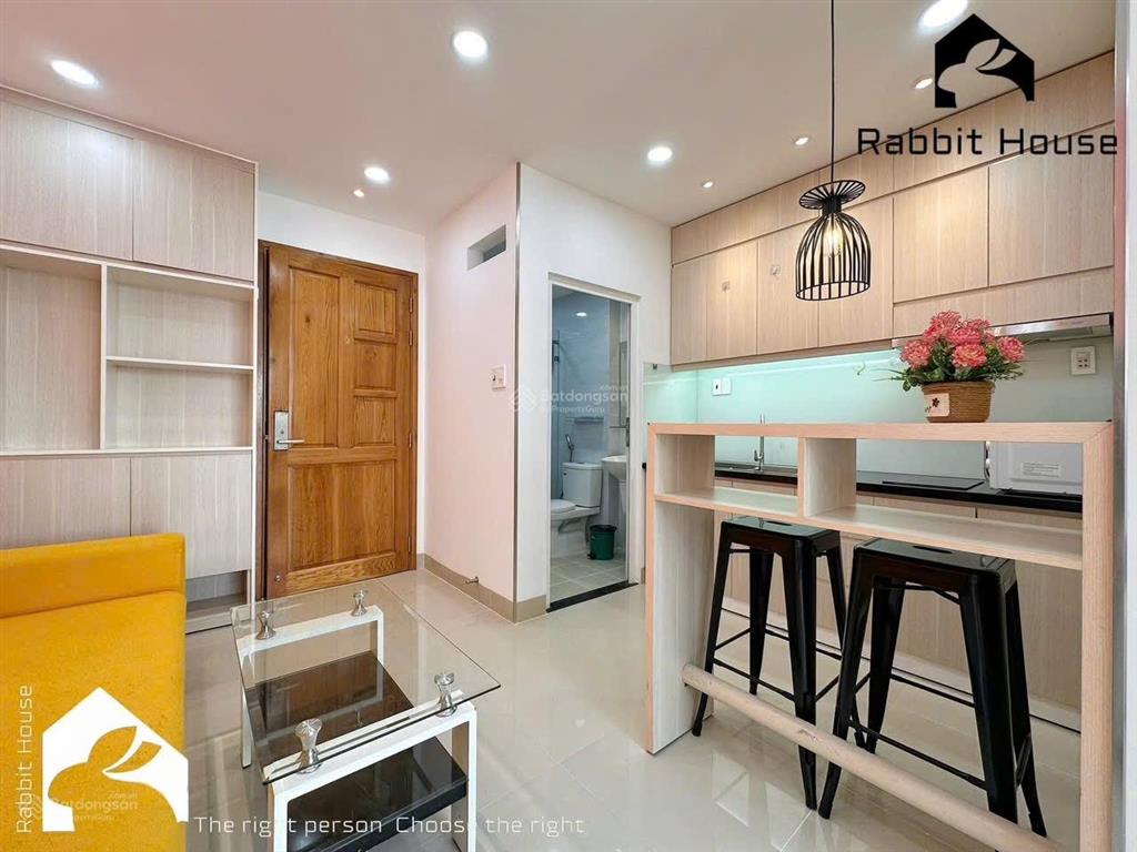 Căn hộ studio ban công tách bếp trần hưng đạo quận 5 | ngay cầu nguyễn văn cừ, nowzone | full nt