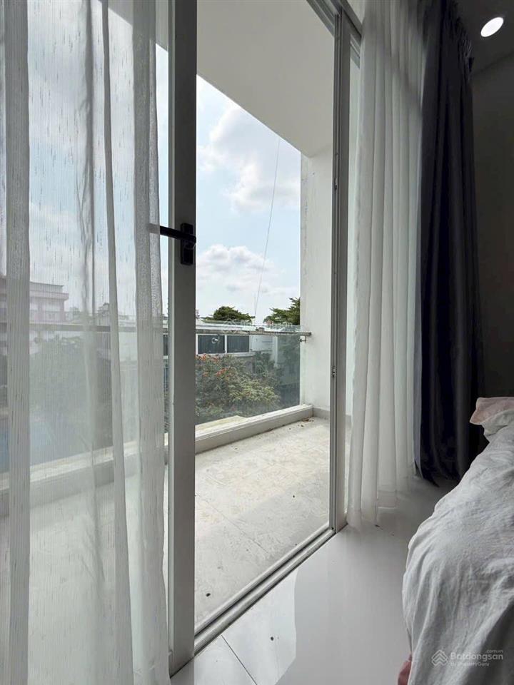 Căn hộ studio ban công lý thái tổ quận 10 | ngay vạn hạnh mall, bệnh viện nhi đồng 1 | full nt mới