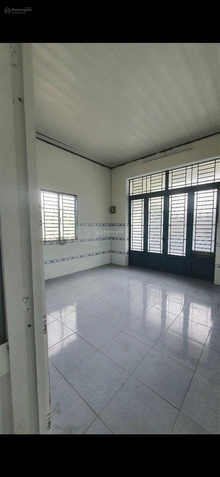 Nhà cho thuê chính chủ 21/23 đường số 3, gần vimhome q9 dt 110m2 ngang 6m