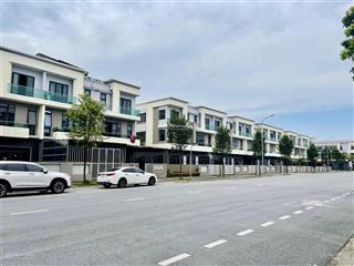 Cắt lỗ sâu  sh2 centa city 120m2  chỉ việc vào ở  giá 9,45 tỷ bao toàn bộ thuế phí
