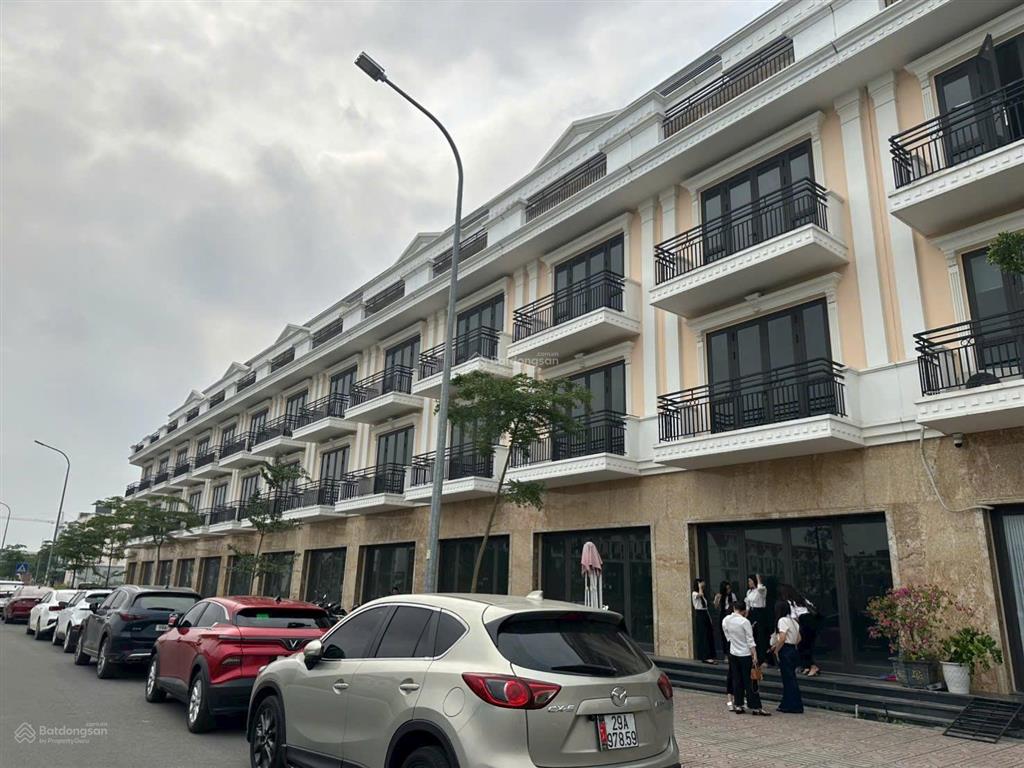 Shophouse vietsing square  giá cắt lỗ chỉ nhỉnh 5 tỷ