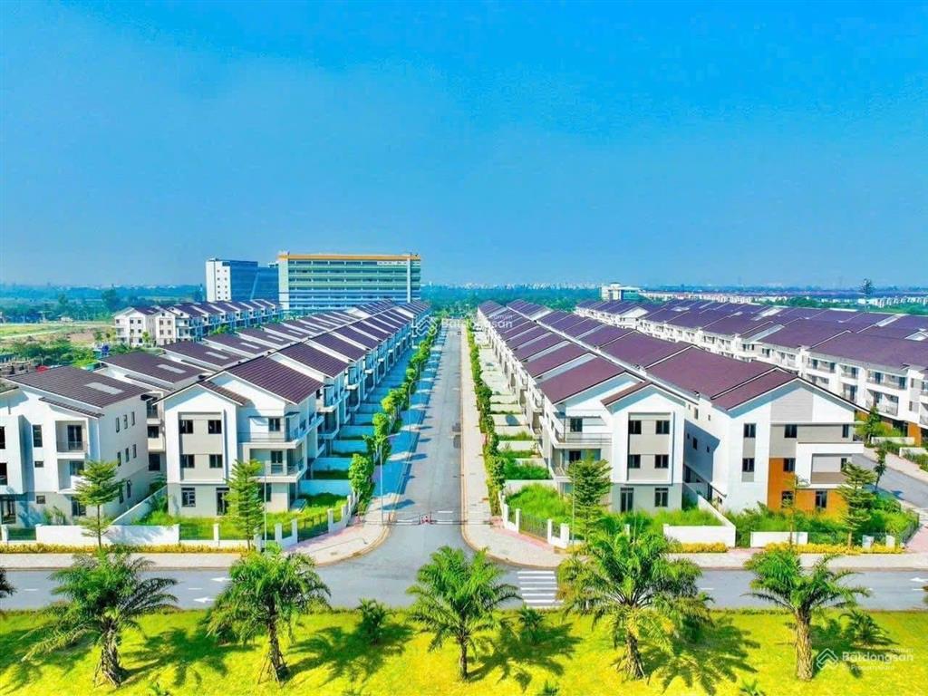 Chỉ 6,8 tỷ sở hữu shophouse 100m² tại centa riverside  ngay sát hà nội  sẵn sổ giao dịch nhanh