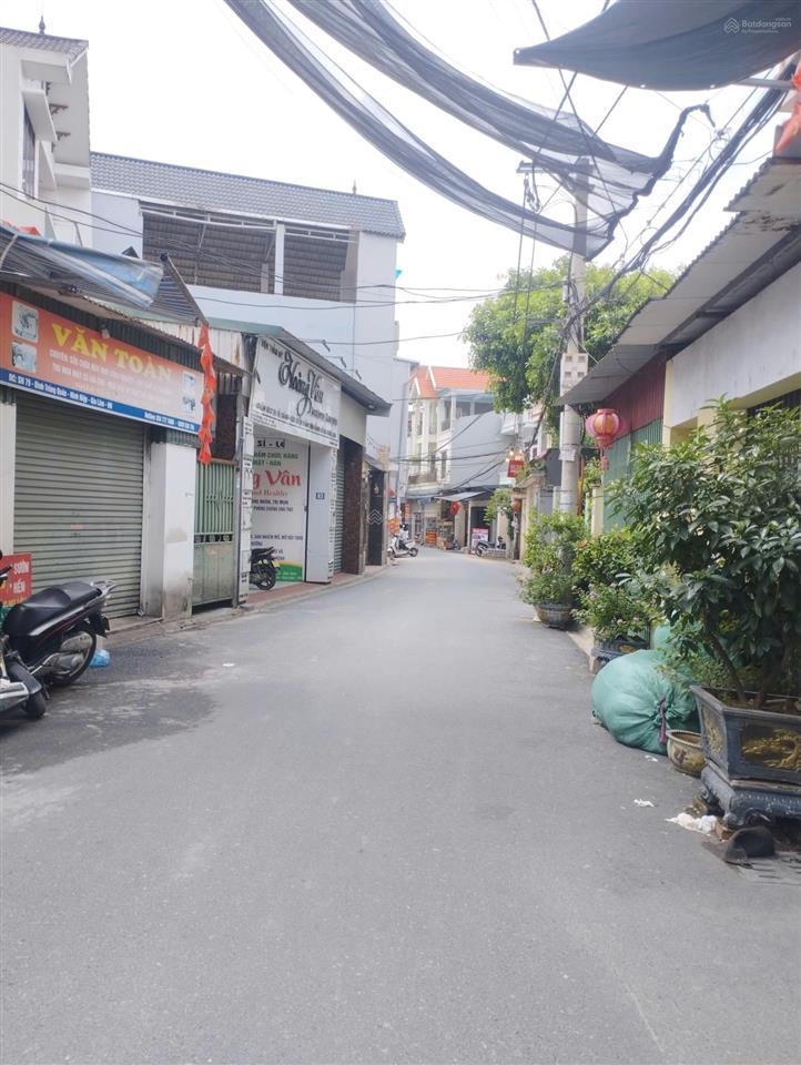 Bán đất mặt đường chính trùng quán  sát chợ ninh hiệp  vị trí kinh doanh hiếm  giá hơn 8 tỷ
