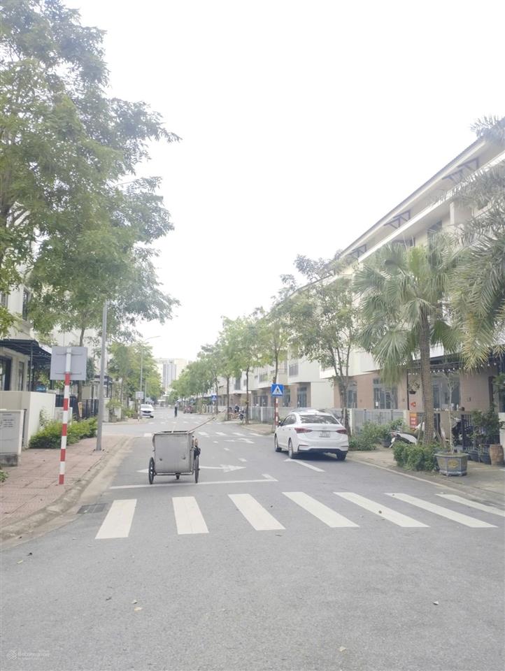 Chỉ 6,4 tỷ sở hữu shophouse 90m2 centa city vsip bắc ninh  mặt tiền 6m  sổ hồng lâu dài