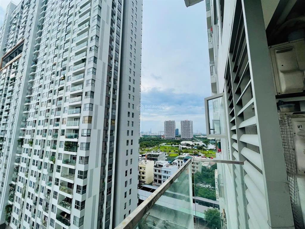 Bán căn hộ sky89 dt 65m2, 2 phòng