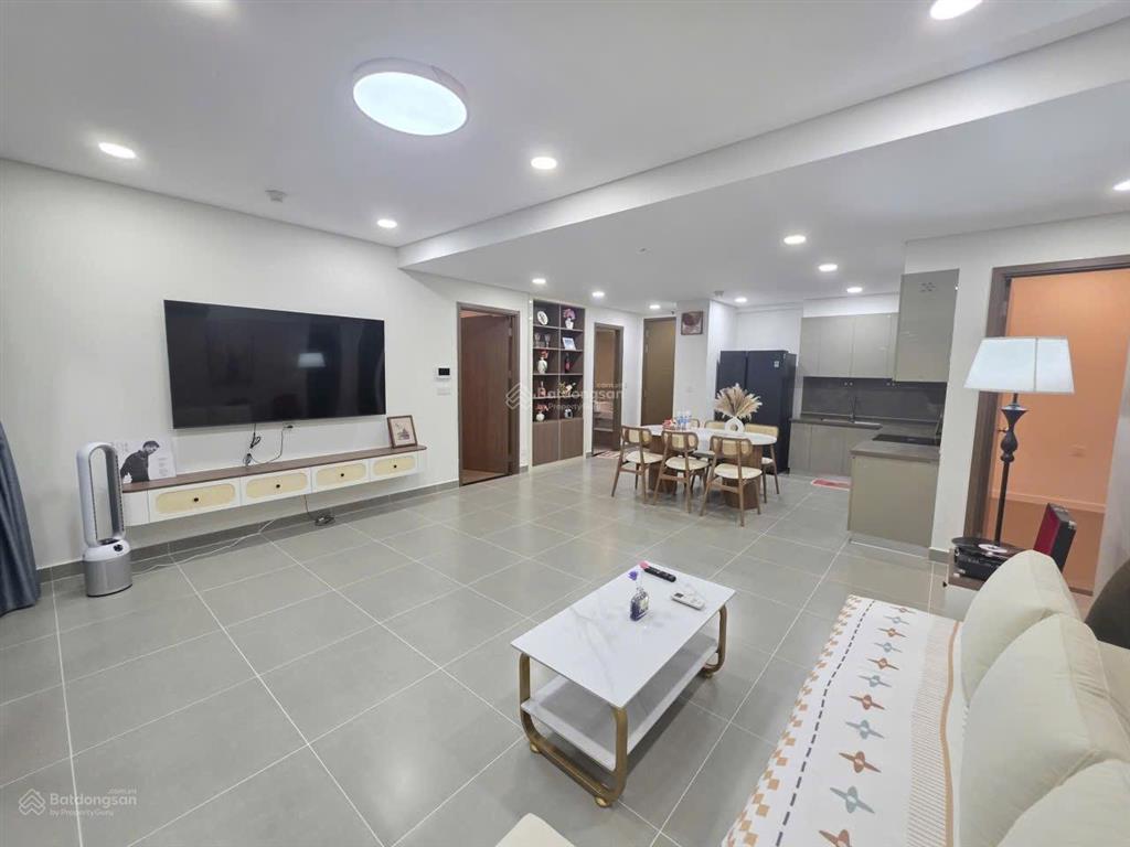 Gia đình cần bán gấp căn hộ tâm huyết river panorama tk 3pn 2wc full nt cao cấp tầng cao thoáng