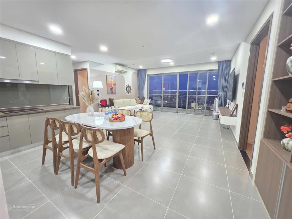 Gia đình cần bán gấp căn hộ tâm huyết river panorama tk 3pn 2wc full nt cao cấp tầng cao thoáng