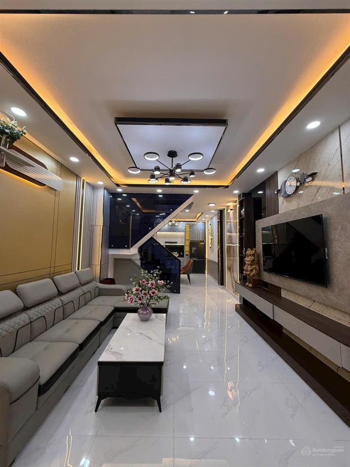 Cần bán gấp nhà hẻm xe hơi phường phú thuận q7