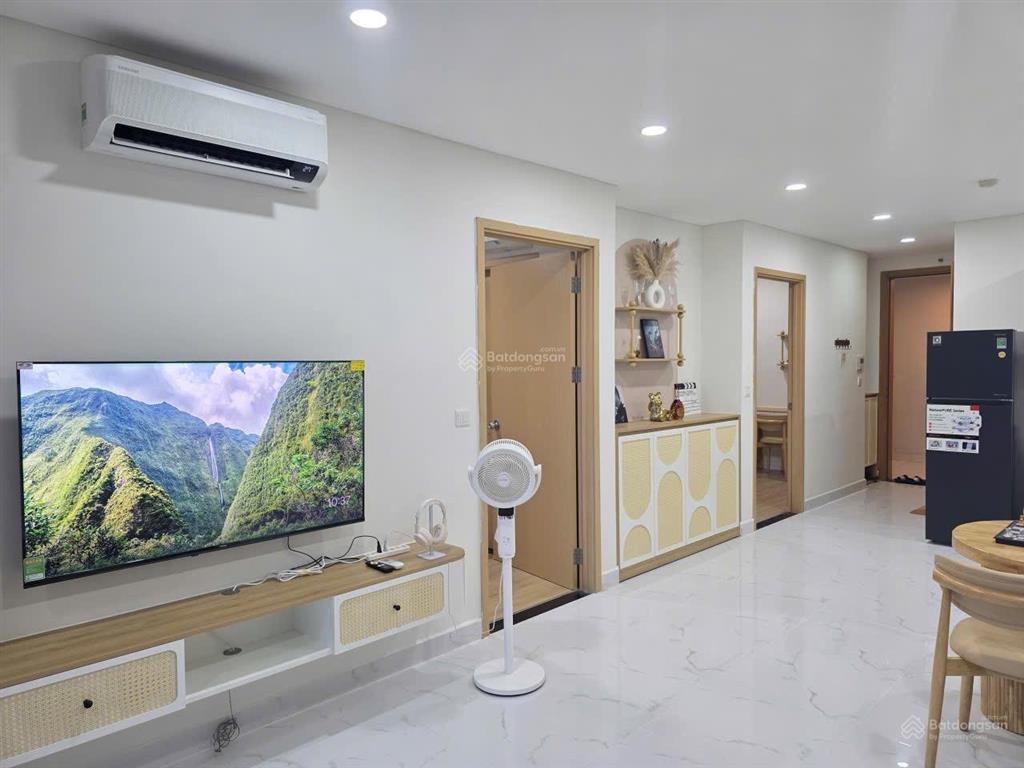 Cần bán gấp căn hộ an gia skyline 2pn 2wc full nt mới nhà trống tầng cao thoáng mát view đẹp