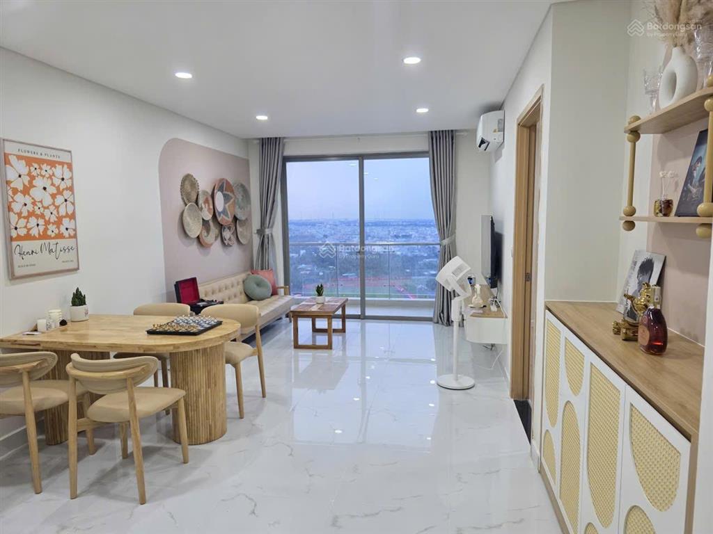 Cần bán gấp căn hộ an gia skyline 2pn 2wc full nt mới nhà trống tầng cao thoáng mát view đẹp