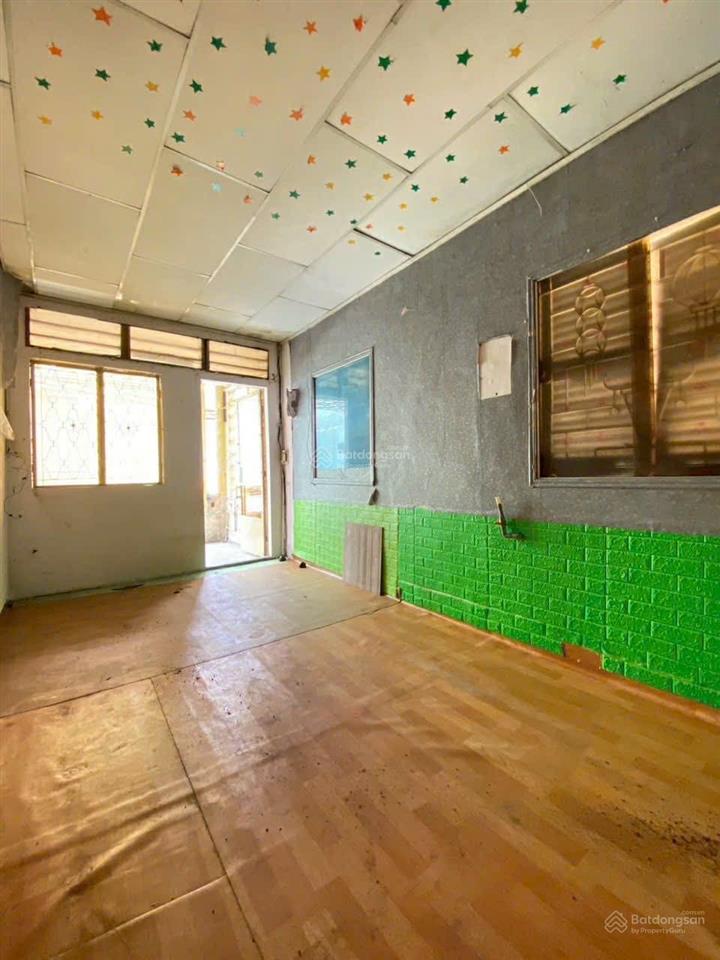 Hẻm thông kinh doanh  dt (3x 12m)  tiện cải tạo hoặc xây mới  vừa ở vừa kinh doanh nhỏ lẻ