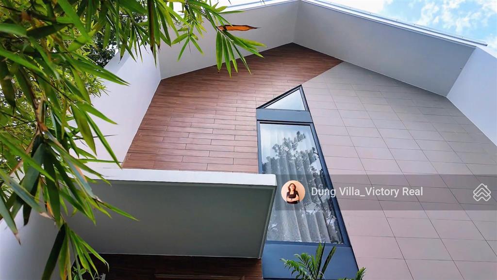 Bán villa sân vườn nghỉ dưỡng, view triệu đô, khe sanh, p 10, chỉ 20 tỷ